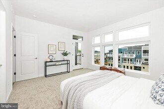 709 Iron Frg Rd in Frederick, MD - Building Photo - Building Photo