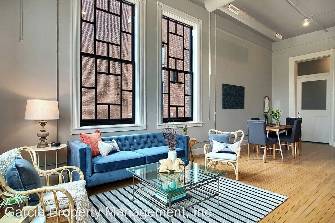 1615 Hampton Ave in St. Louis, MO - Building Photo