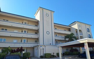 418 Bouchelle Dr in New Smyrna Beach, FL - Building Photo