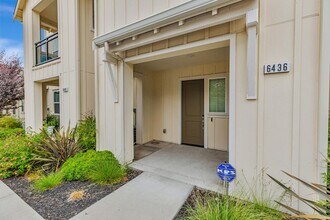 6436 Laguna Seca Ln in Gilroy, CA - Building Photo - Building Photo