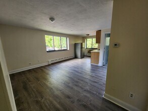5 Chester St, Unit 15-27 in Cambridge, MA - Foto de edificio - Building Photo