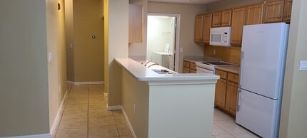 12106 Poppy Field Ln, Unit 109 in Orlando, FL - Building Photo - Building Photo