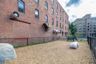 Aria on the Row in Worcester, MA - Building Photo - Building Photo