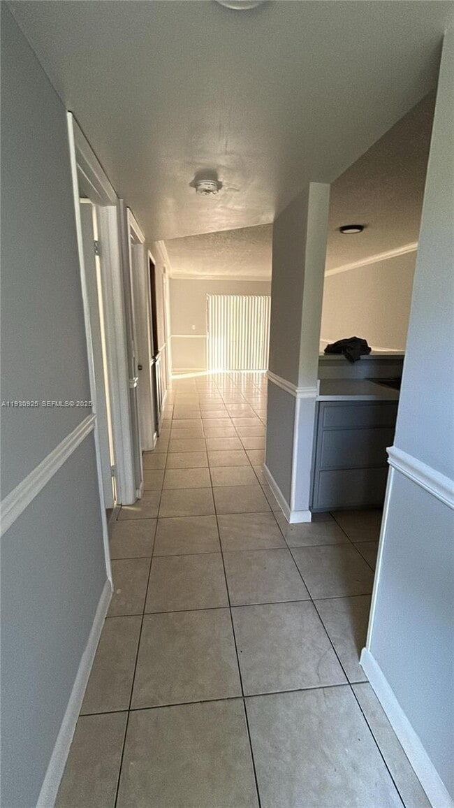 1170 NW 80th Ave in Margate, FL - Building Photo - Building Photo