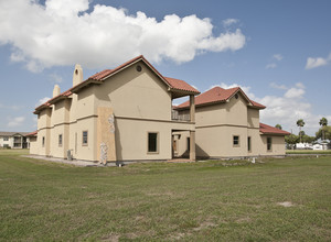 Sunflower Estates in La Feria, TX - Building Photo - Building Photo