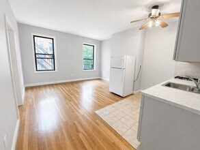 418 Massachusetts Ave in Boston, MA - Building Photo - Building Photo