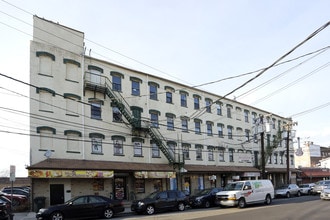 86-94 Monroe St in Newark, NJ - Building Photo - Building Photo