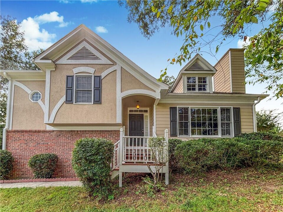 6449 Ivey Chase SE in Mableton, GA - Building Photo