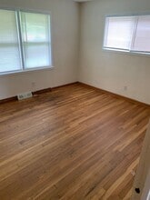 244 E Tuscarawas Ave in Barberton, OH - Building Photo - Building Photo