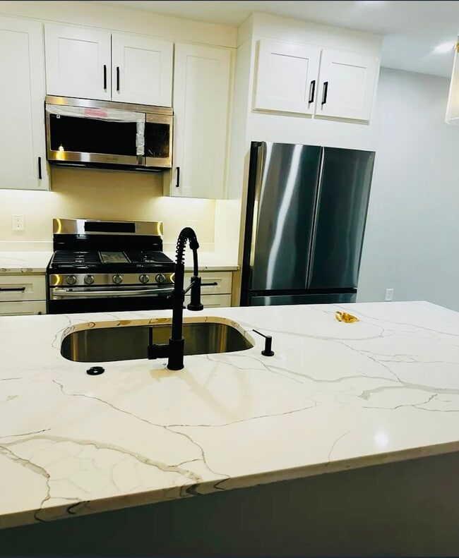 53 Horace St, Unit 1 in Boston, MA - Building Photo - Building Photo