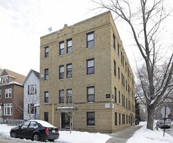 2535-2537 N Seminary Ave Apartments