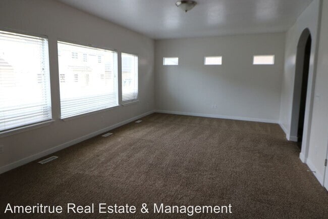 775 S Willow Park Dr in Lehi, UT - Building Photo - Building Photo