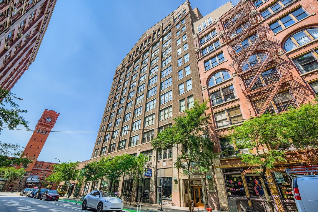 720 S Dearborn St in Chicago, IL - Building Photo