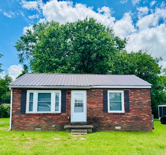 property at 511 Carson St