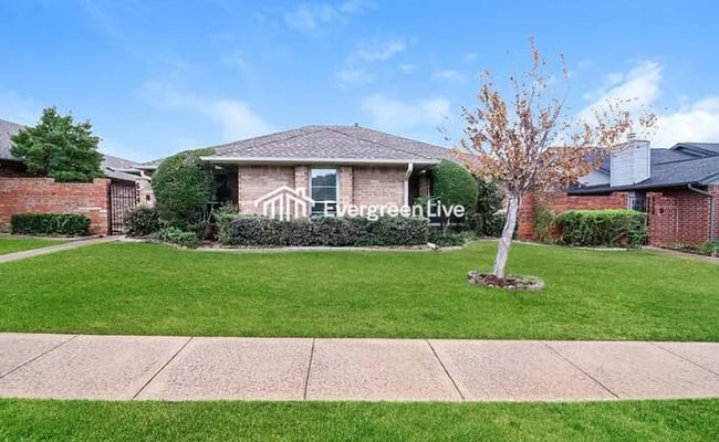 property at 624 NW 142nd St