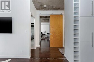 1 Shaw St in Toronto, ON - Building Photo - Building Photo