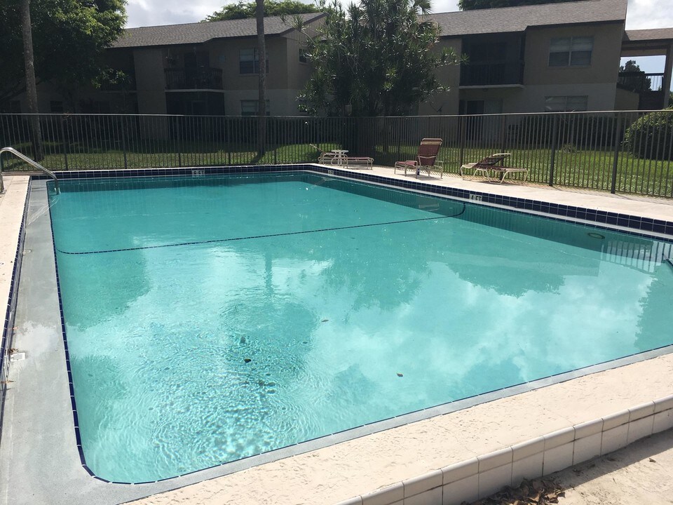 2755 W Atlantic Ave-Unit -3103 in Delray Beach, FL - Building Photo