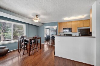 60 S Van Dorn St in Alexandria, VA - Foto de edificio - Building Photo