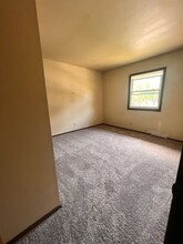 10132 W Jonen St in Milwaukee, WI - Building Photo - Building Photo