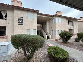 6500 W Lake Mead Blvd in Las Vegas, NV - Building Photo