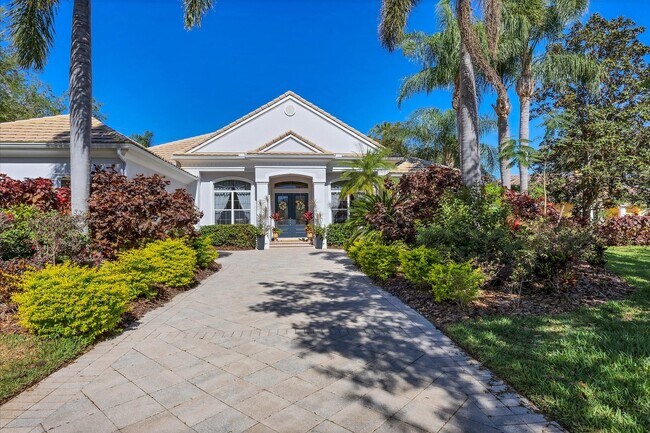 property at 7115 Chatsworth Ct