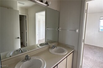 4625 SW 8th Pl in Cape Coral, FL - Building Photo - Building Photo