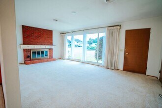 1551 Dean St in Eureka, CA - Building Photo - Building Photo