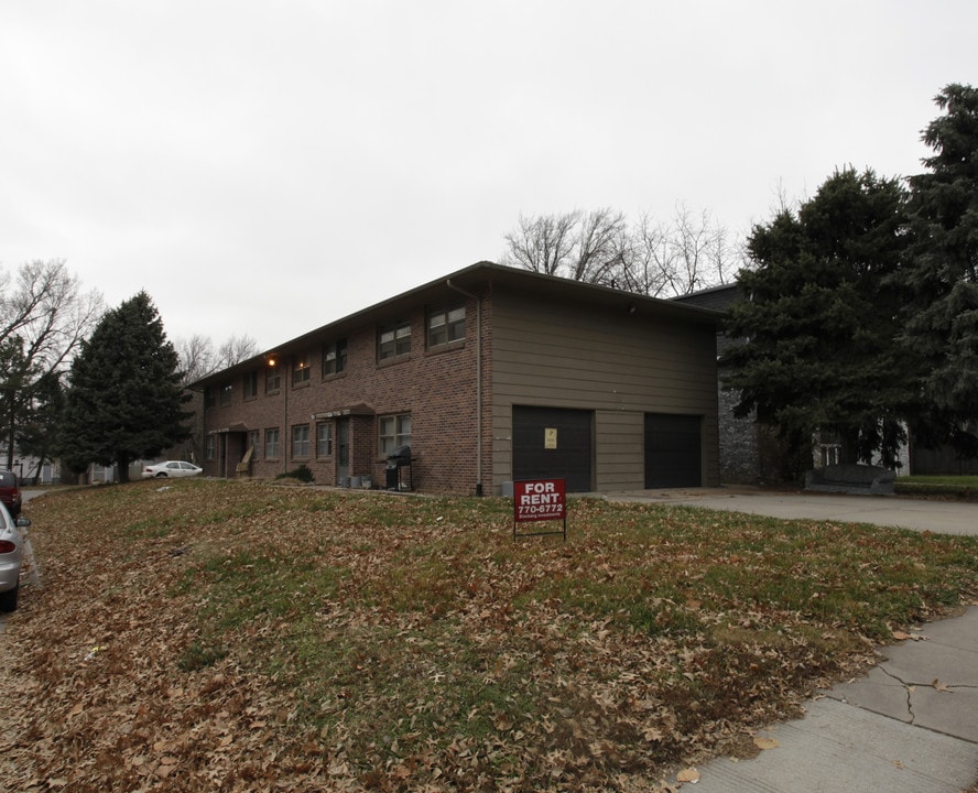 447 S 26th St in Lincoln, NE - Building Photo