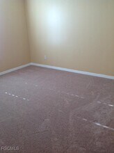 1031 NE 7th Pl in Cape Coral, FL - Building Photo - Building Photo