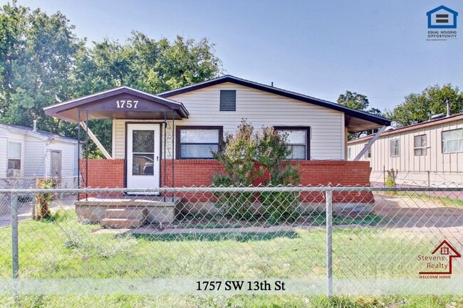 property at 1757 SW 13th St