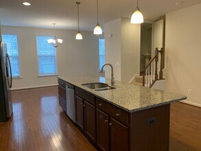 116 Sequoia Dr in Winchester, VA - Building Photo - Building Photo