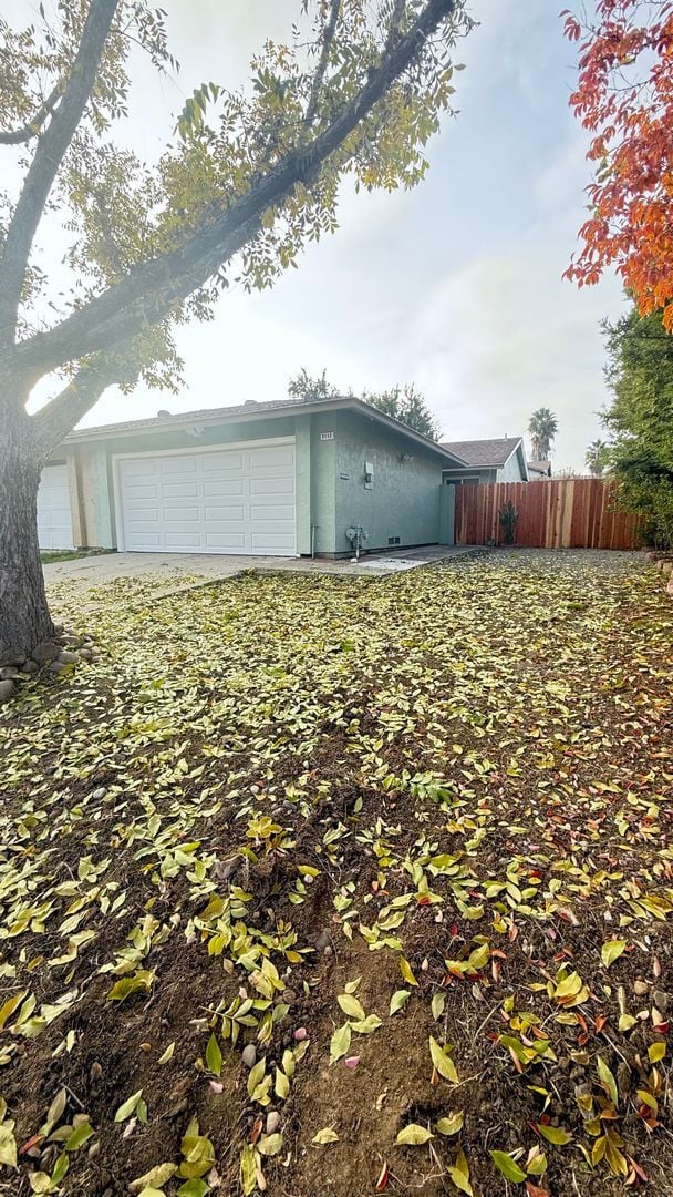 property at 2112 Dogwood Way