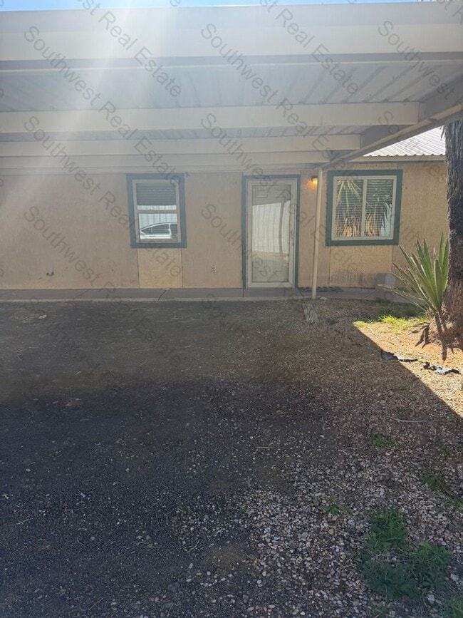 property at 613 N Avenue Q