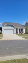 7531 Tanglewood Way in Denver, NC - Building Photo