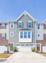 6800 Frey Ln in Reynoldsburg, OH - Building Photo