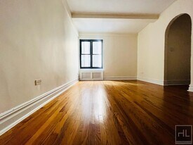 SECOND AVENUE, Unit 3G in New York, NY - Building Photo