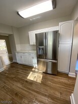 36 Cortlandt Pl in Tenafly, NJ - Building Photo