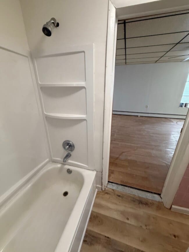 1624 3rd Ave in Watervliet, NY - Building Photo - Building Photo