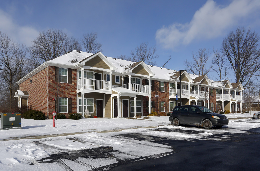 Bradford Park in Indianapolis, IN - Building Photo