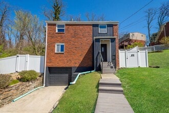 2925 Maryland Ave in North Versailles, PA - Building Photo - Building Photo