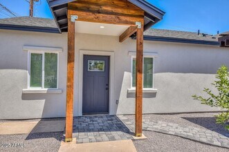 3831 North 8th St in Phoenix, AZ - Building Photo - Building Photo