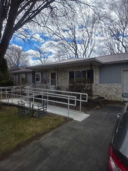 513 Plainfield Dr in Payne, OH - Building Photo