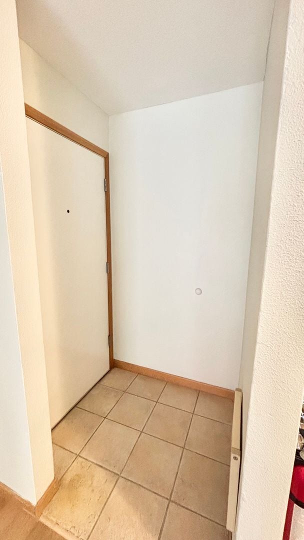 910 NW Naito Pky in Portland, OR - Building Photo - Building Photo