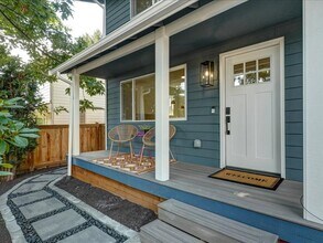 1004 McDonald Ave in Snohomish, WA - Building Photo - Building Photo