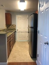 175 Albion Village Way in Sandy, UT - Building Photo - Building Photo