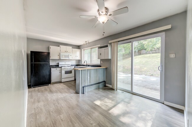 7211 Wayles Dr in Barnhart, MO - Building Photo - Building Photo