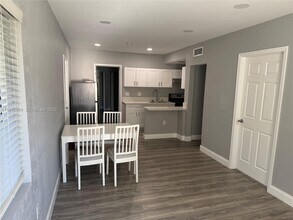 291 NE 112th St-Unit -291 in Miami, FL - Building Photo - Building Photo