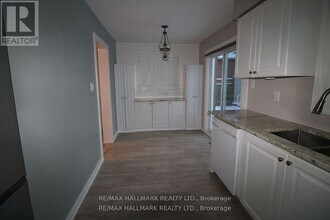 20 Brown St in Barrie, ON - Building Photo - Building Photo