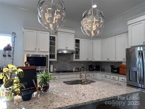 1101 Waterlily Dr in Indian Land, SC - Foto de edificio - Building Photo