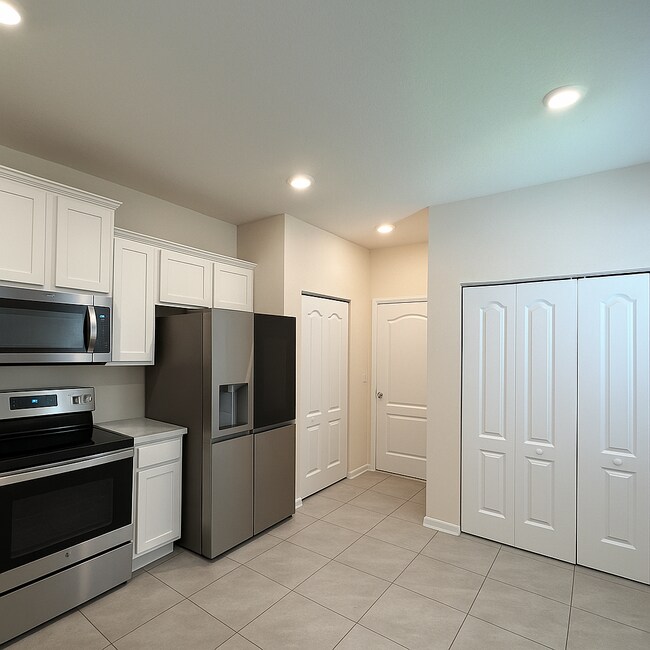 402 Aralia Ln in Jacksonville, FL - Building Photo - Building Photo